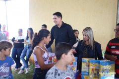 distribuicao_de_brinquedos_04.jpeg