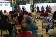 entrega_auxilio_artesao_06.jpeg