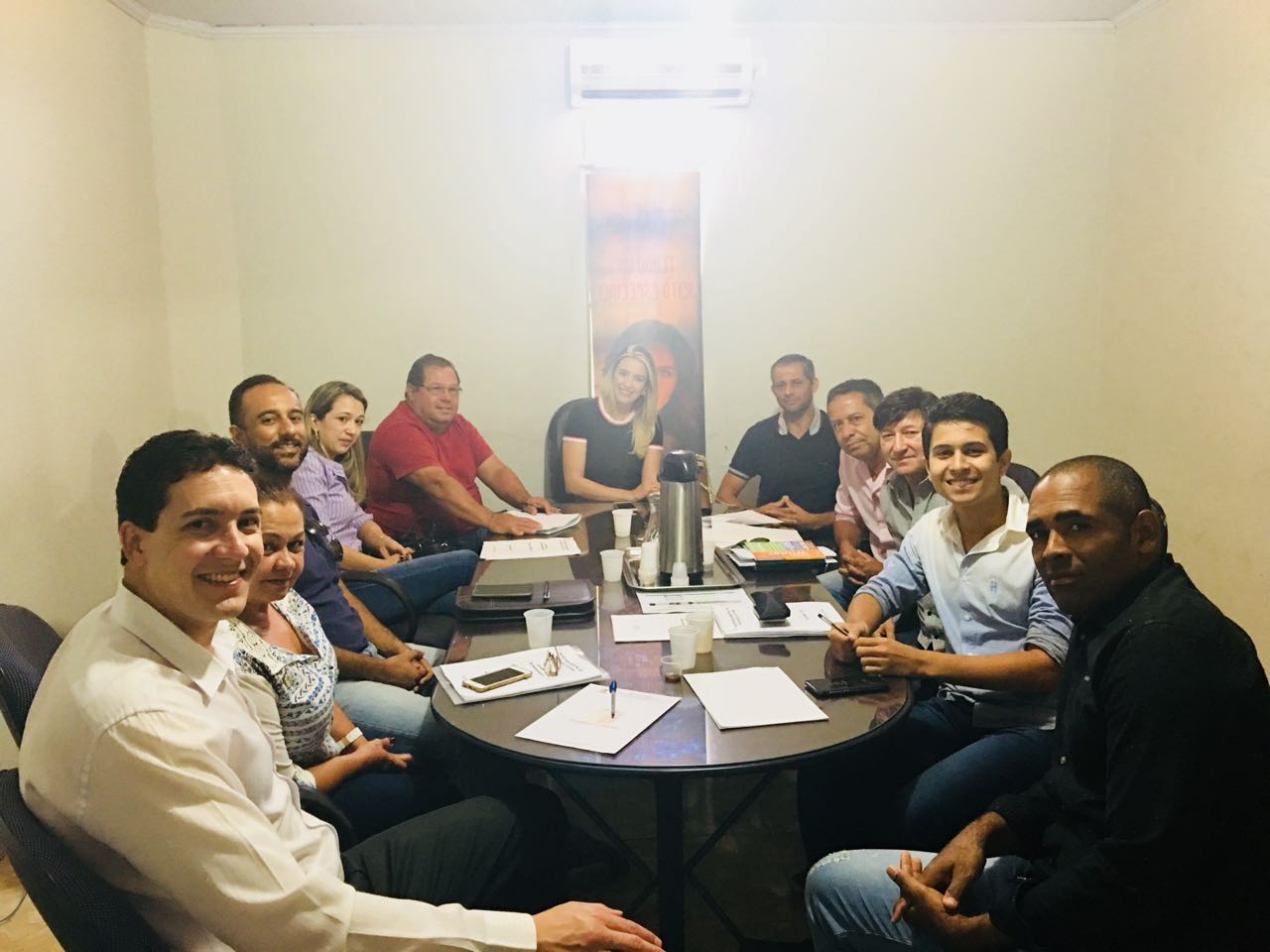 Equipe da educação e autoridades debatem melhorias