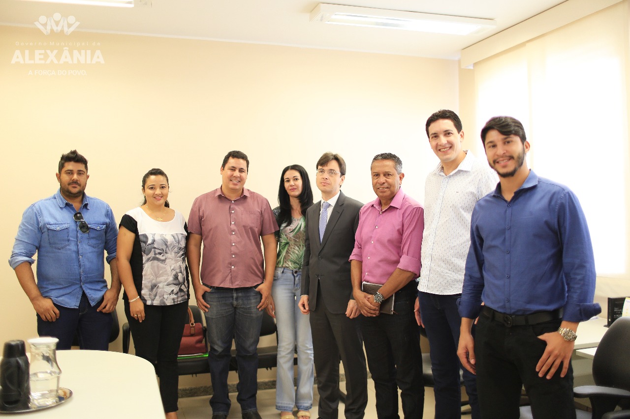 Governo Municipal busca melhorias para empresas do município