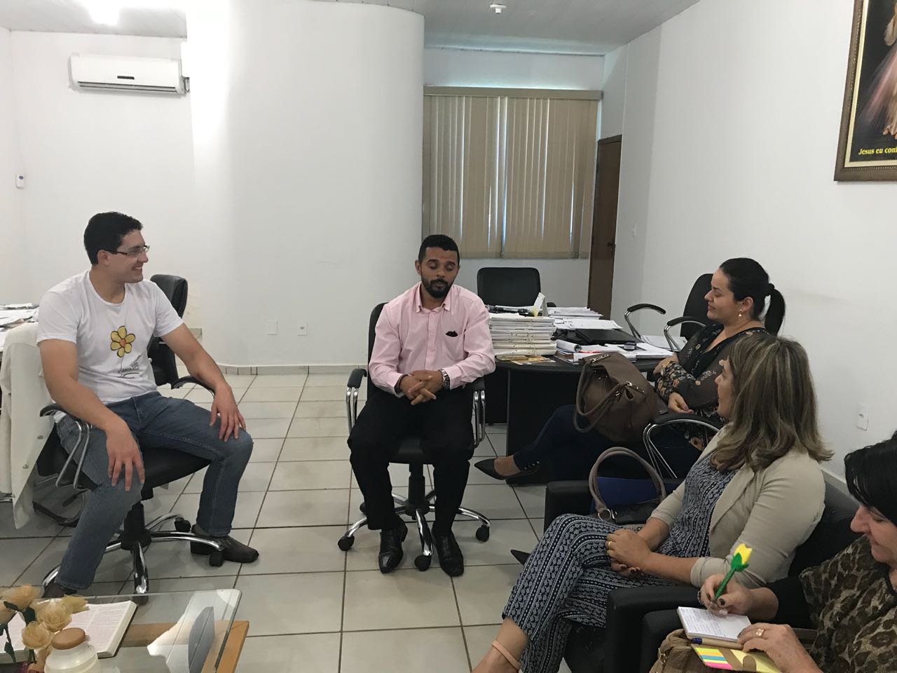 Governo busca ampliar parceiras para trazer mais cursos para o município