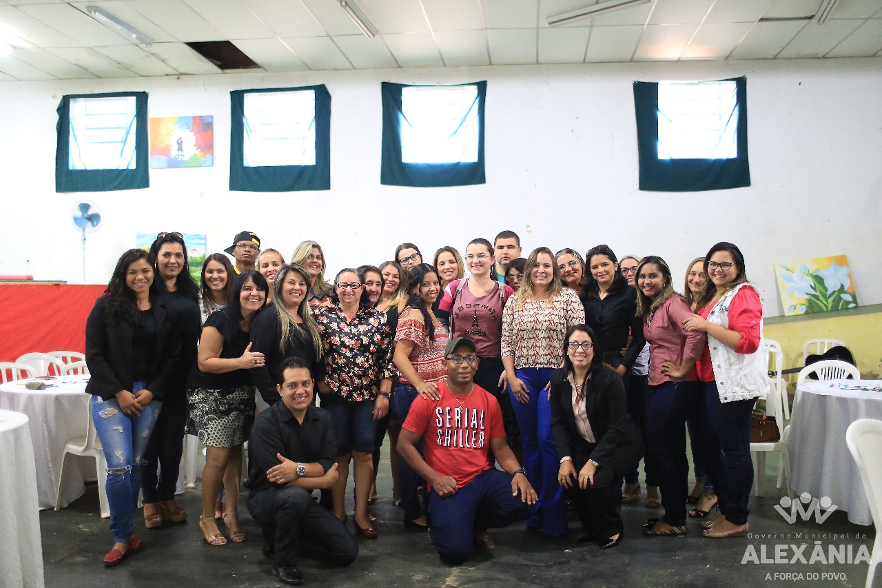 Assistência Social promove capacitação aos funcionários