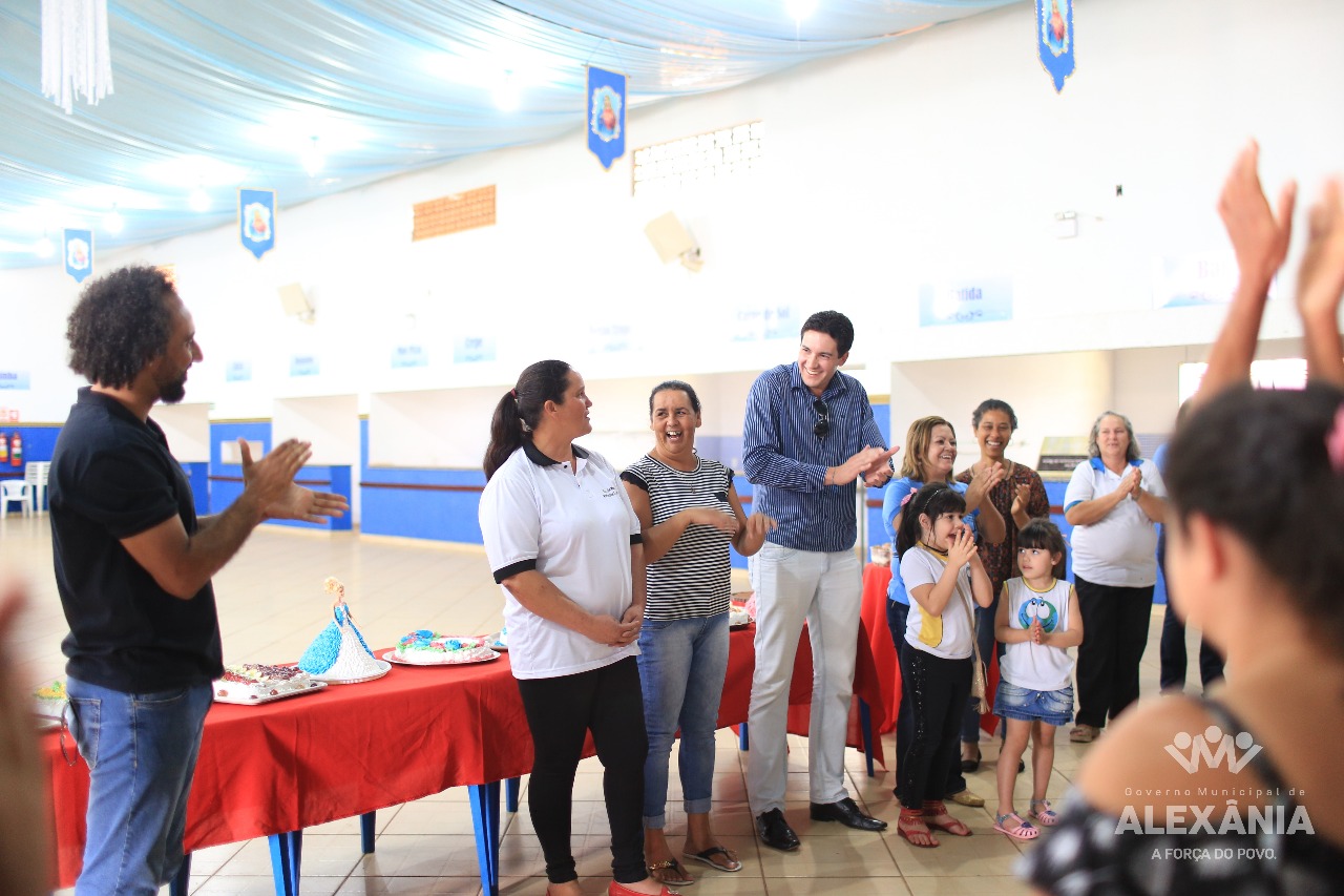 Encerramento do curso de confeitaria 