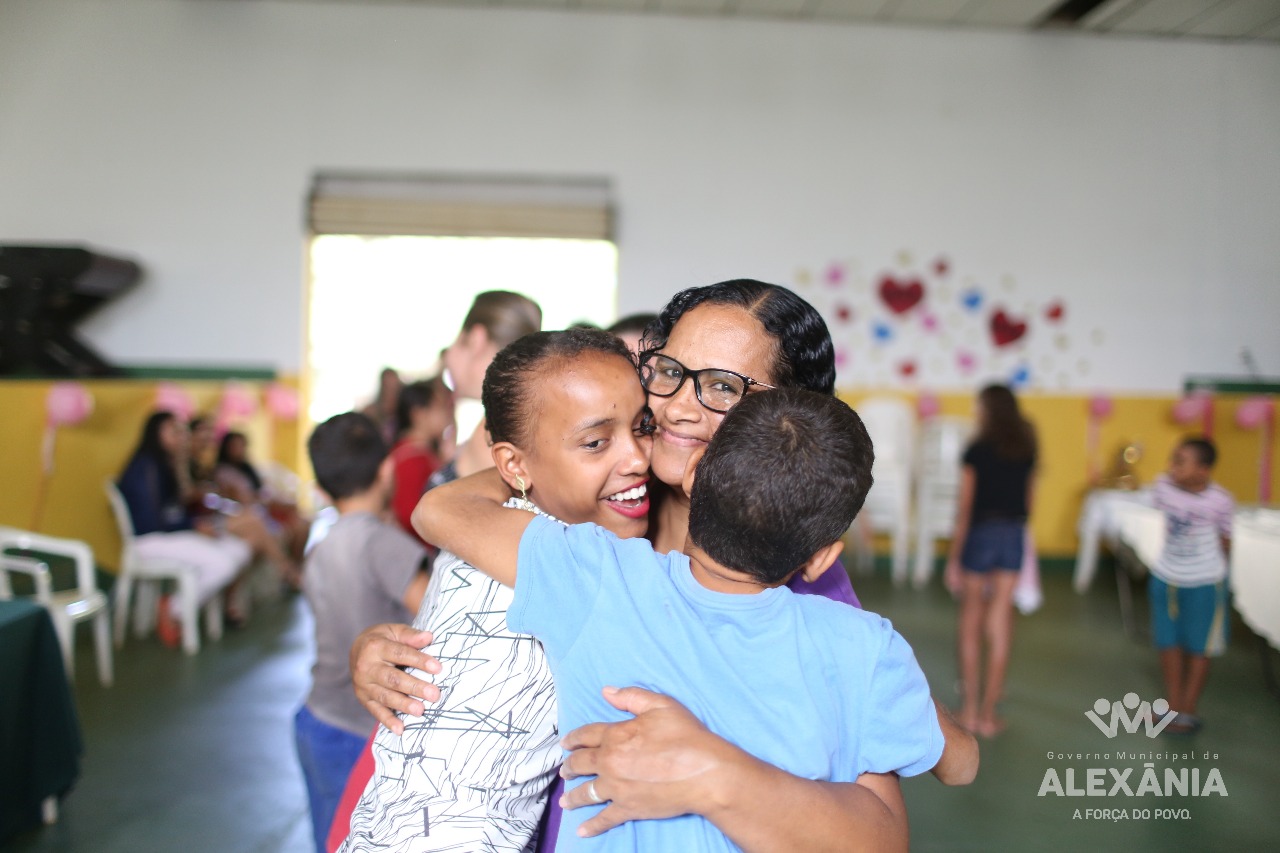 Comemoração do Dia das Mães para as famílias atendidas no CRAS