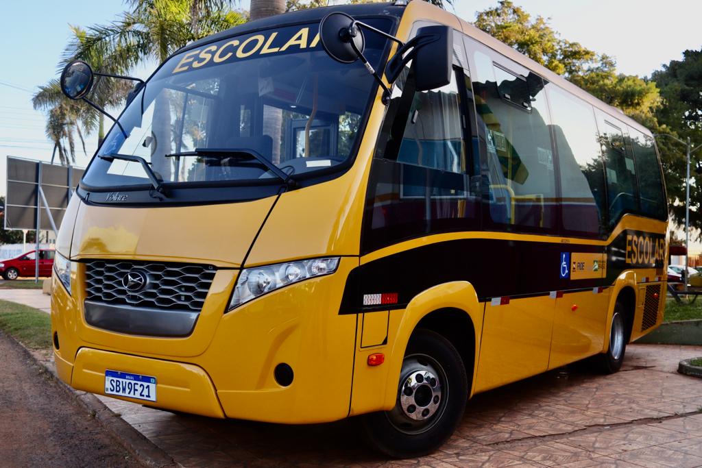 Entrega de mais um Ônibus Escolar Rural para a Educação 🚌👨🏽‍🦽