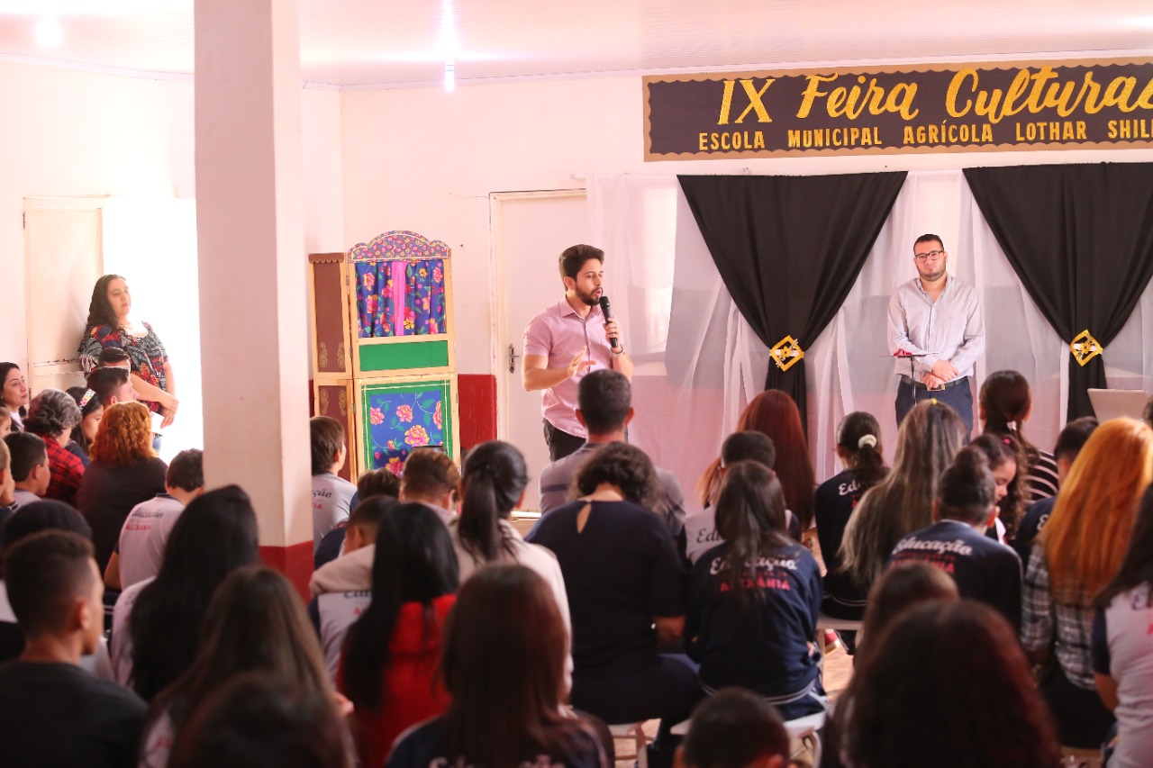 Feira Cultural na Escola Agrícola