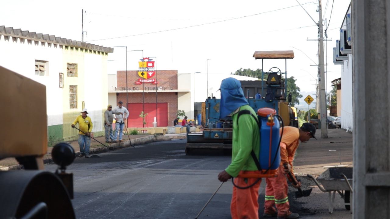 Recapeamento das ruas próximo ao Mercado Municipal